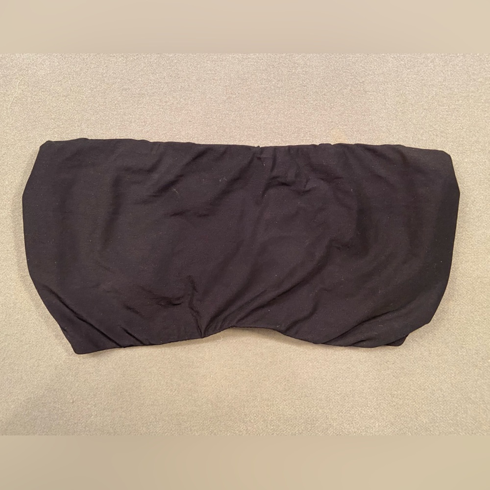 Commando Black Bandeau. Lace back, size M/L‎
